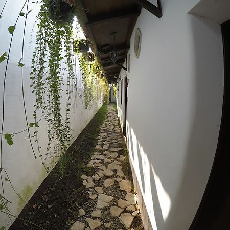 Garden Hotel Antigua Bagian luar foto